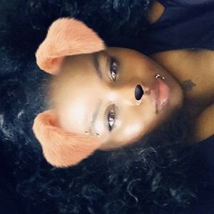 Meet your Posher, Ericka